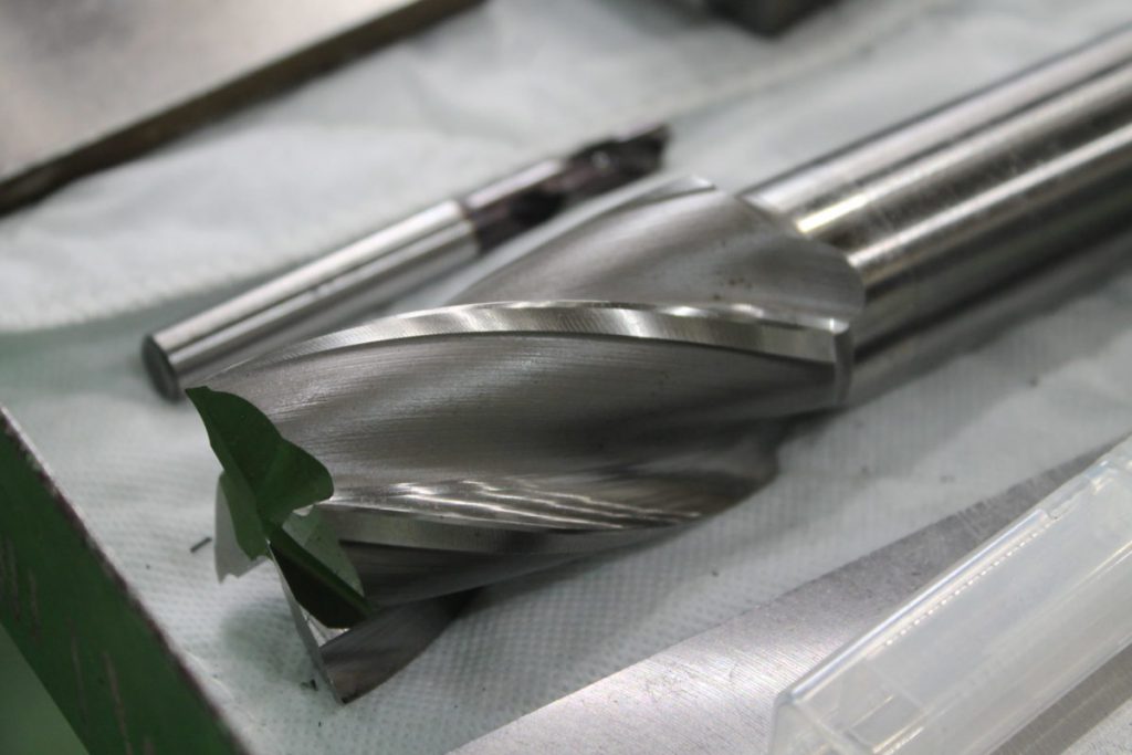 切削工具大全集！種類と用途を一挙紹介 - 切削工具の再研磨・製作・レンタルはツールリメイク